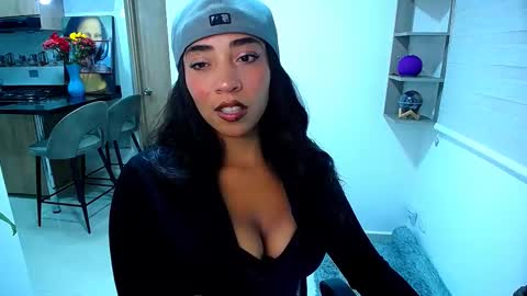 Danna  Ross online show from October 24, 12:17 am