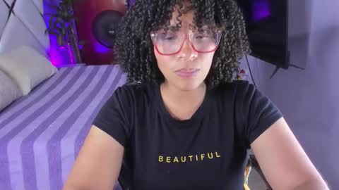 Snapshot of danna_berry chatting on September 16, 4:59 pm DannaBerry online show from September 16, 4:59 pm