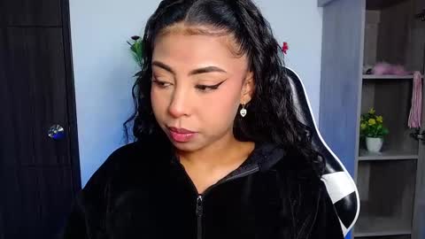 Danna online show from October 24, 10:00 am