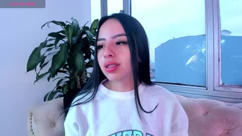 daphne_chers online show from March 27, 12:06 pm