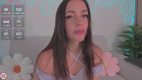 daphne_cooper1 online show from January 10, 5:56 am