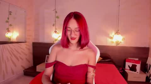 Daphne online show from September 26, 3:37 am