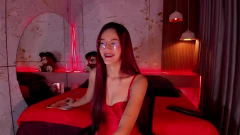 Daphne online show from February 10, 11:57 am