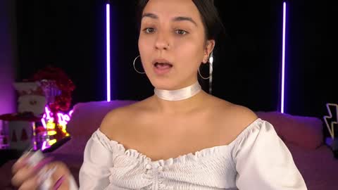 Agatha  online show from January 4, 9:20 pm