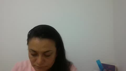 dapnne online show from February 6, 5:40 pm