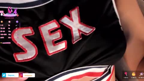 Daphne online show from October 10, 1:38 pm