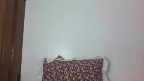 ESTHER online show from March 9, 4:54 pm