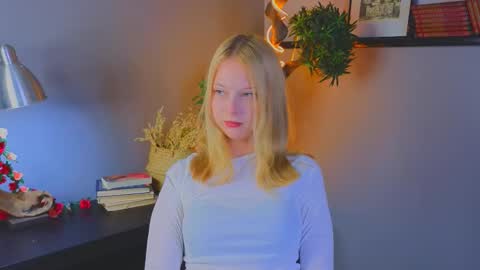 Kami online show from November 9, 3:46 am