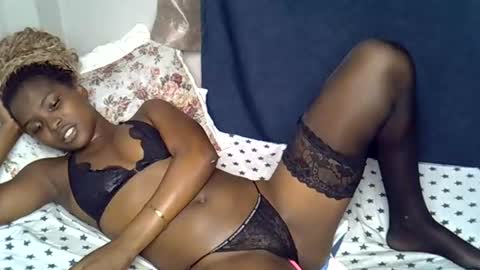 dark_petite_ online show from July 17, 10:52 am