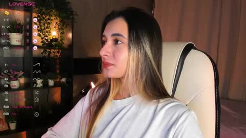 Belle online show from November 21, 4:03 am