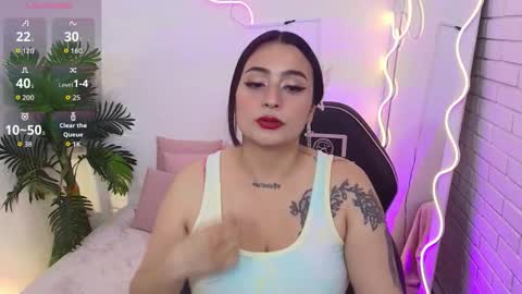 Snapshot of darling_tay chatting on September 11, 3:18 am Darling online show from September 11, 3:18 am