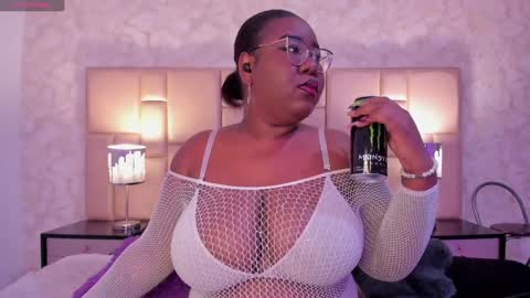 Snapshot of darnellqueen chatting on February 3, 4:04 am Darnell Queen online show from February 3, 4:04 am