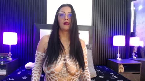Snapshot of dayana_mendozaa69 chatting on January 7, 1:03 pm Dayana online show from January 7, 1:03 pm