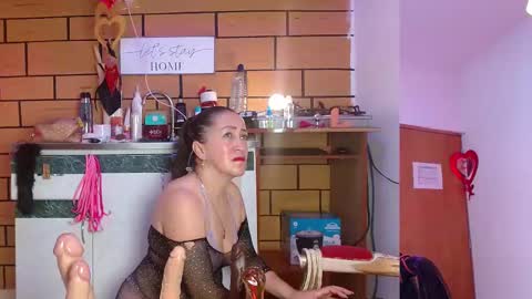 Snapshot of dayla_grey chatting on March 7, 12:45 pm Dayla online show from March 7, 12:45 pm