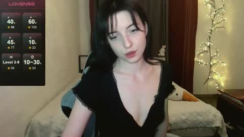 Snapshot of dear_helga chatting on October 14, 5:15 pm dear_helga online show from October 14, 5:15 pm
