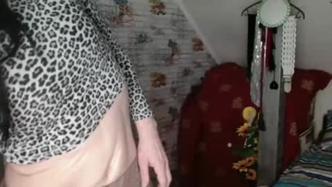 DebraMilf online show from March 23, 1:56 am