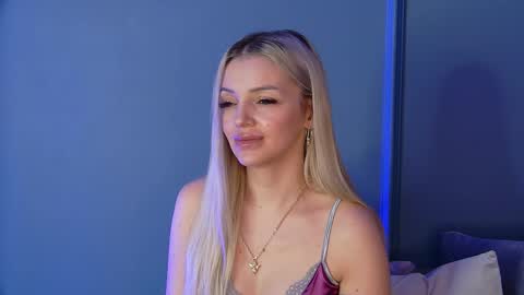 DeeaVIP online show from February 18, 6:23 am