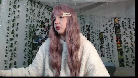 deermiracle online show from December 17, 7:45 am