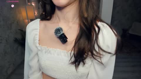 Amy online show from November 26, 7:48 pm