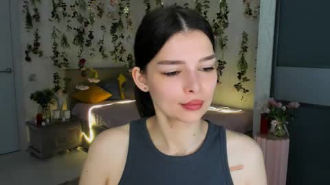 DegreeOfSincerity online show from June 5, 1:42 am