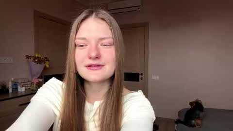 Mila online show from March 18, 9:25 am