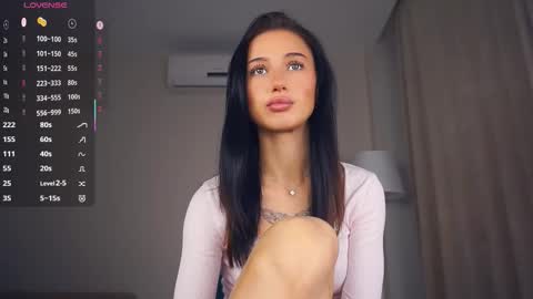 Hello everyone Im Tessa Make yourself comfortable. Were going to have fun together  online show from November 12, 8:34 am