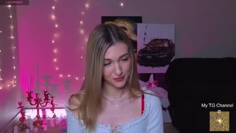 Adla online show from November 19, 8:20 pm