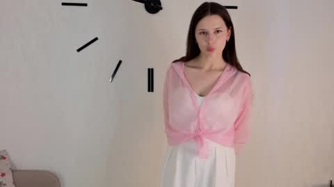 Leia online show from May 25, 4:33 am
