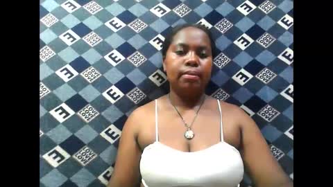 deliah712909 online show from November 2, 10:29 am