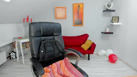 DeliciousLolly online show from February 22, 4:07 am