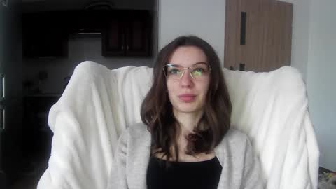 Aurora online show from February 12, 7:34 am