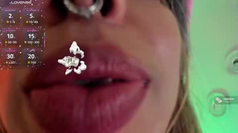 della online show from November 23, 8:54 pm