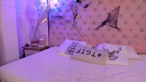 Snapshot of denisse_logan chatting on October 18, 3:42 am denisse_logan online show from October 18, 3:42 am