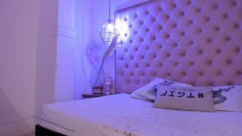 Snapshot of denisse_logan chatting on October 8, 3:11 am denisse_logan online show from October 8, 3:11 am