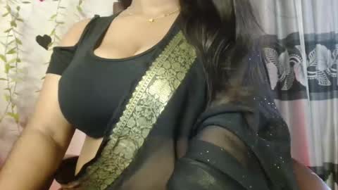 Snapshot of desi_girl_jebin chatting on October 20, 12:46 am Jebin online show from October 20, 12:46 am
