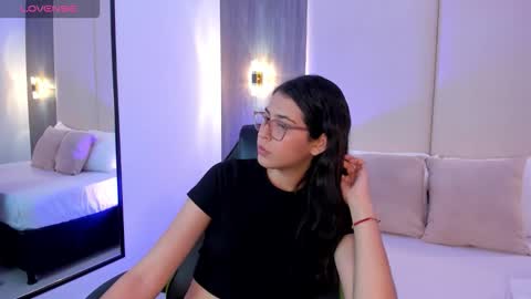 desire online show from February 28, 12:04 pm