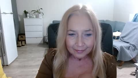 S O F I A online show from January 14, 7:48 am