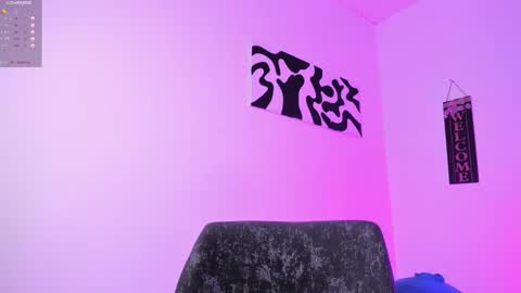 desty_y online show from November 2, 3:54 am