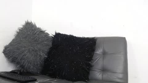 Deysha online show from April 17, 3:58 pm