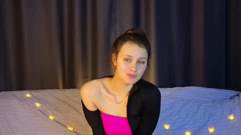 Kira online show from February 4, 7:00 am