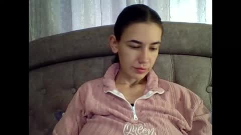 Snapshot of diamond_dana chatting on October 14, 1:57 pm Diamond Dana online show from October 14, 1:57 pm
