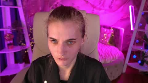 DiamondNina online show from January 7, 8:07 am