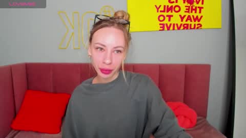 Diana  online show from November 20, 2:45 am