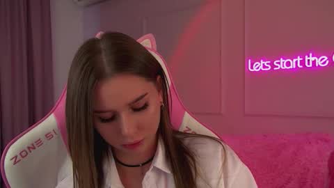 Diana online show from February 25, 6:56 am