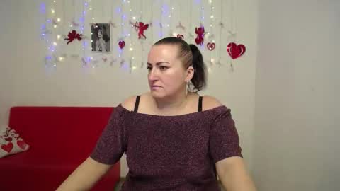 Diana online show from February 12, 8:49 am