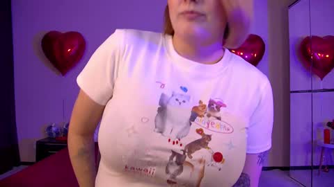 Diane Mills online show from February 19, 8:10 pm