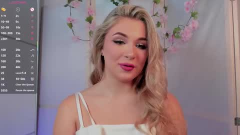 Snapshot of diannedibartolo chatting on October 9, 8:13 pm diannedibartolo online show from October 9, 8:13 pm