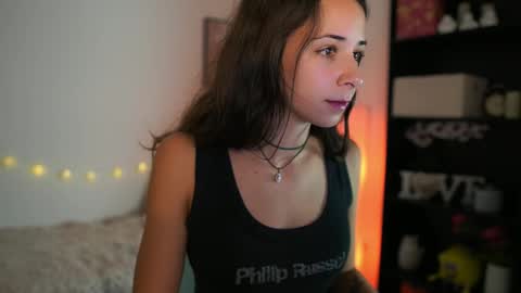 Dina online show from December 19, 9:45 am