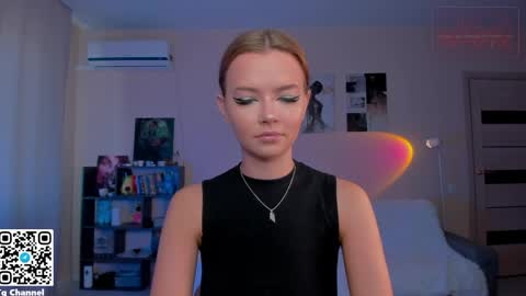 Jessie online show from April 26, 7:17 am