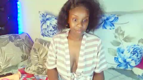 dinnydakrazx online show from September 18, 7:01 pm